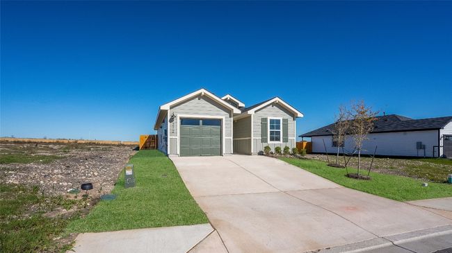177 Celosia Loop, House other with 3 bedrooms, 2 bathrooms and 1 parking in Uhland TX | Image 5