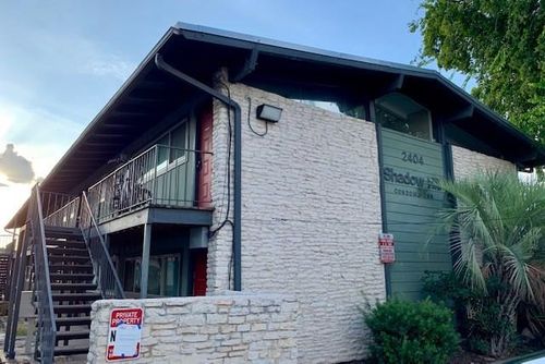 206-2404 Longview St, Austin, TX, 78705-4218 | Card Image