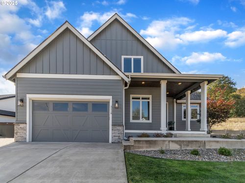 3118 Sw 2nd St, McMinnville, OR, 97128-5638 | Card Image