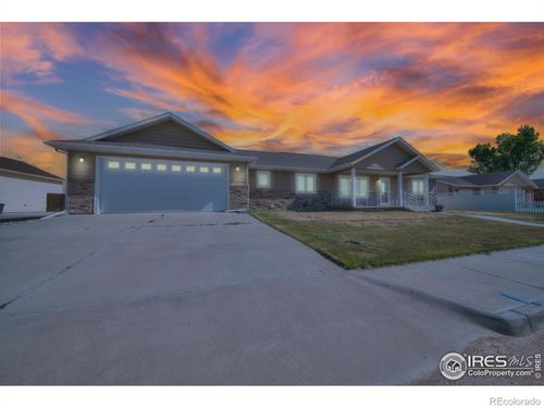 523 W 10th St, Akron, CO, 80720-1060 | Card Image