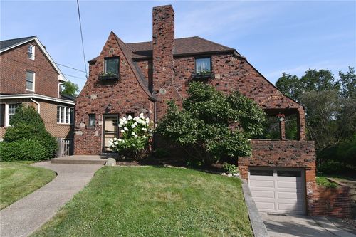 310 Newburn Dr, Pittsburgh, PA, 15216-1216 | Card Image