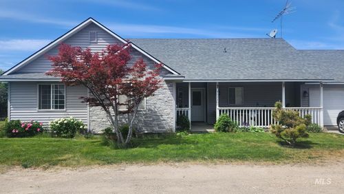 5111 Barnard Ln, Fruitland, ID, 83619-3793 | Card Image