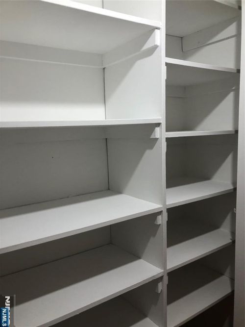 7004 Kennedy Blvd, West New York, NJ, 07093-5029 | Card Image