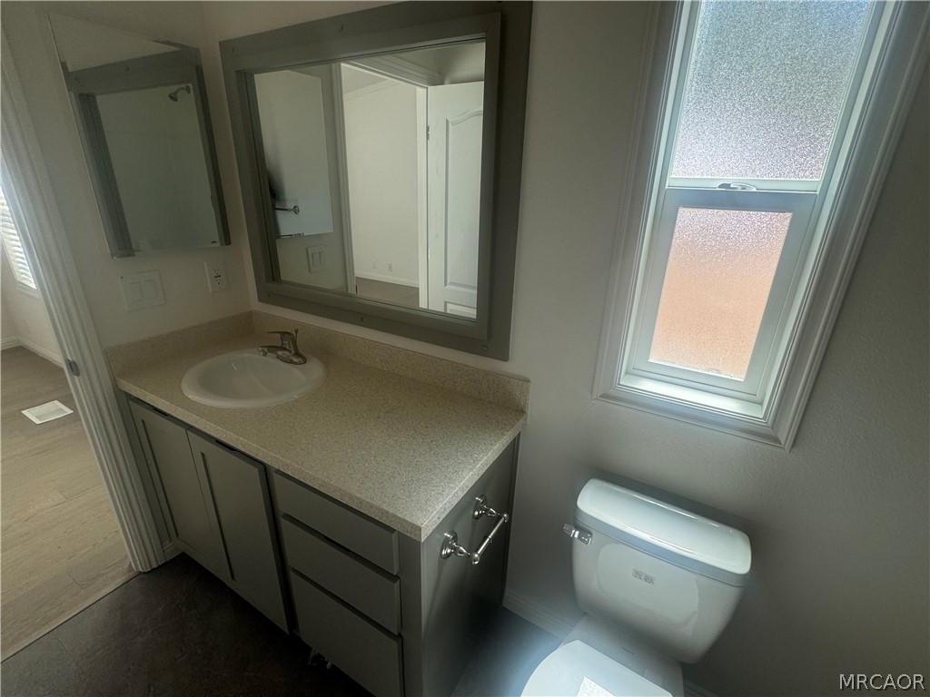 Residential Lease in Big Bear City 4