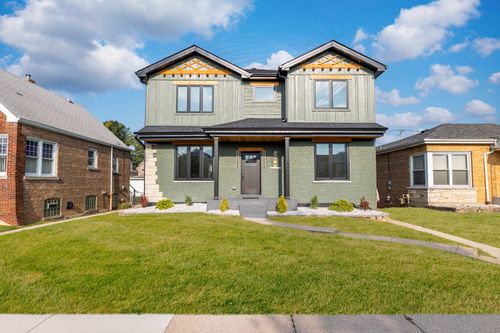 5721 S Newcastle Ave, Chicago, IL, 60638-3210 | Card Image