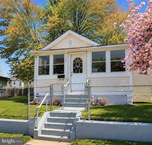 523 68th St, CAPITOL HEIGHTS, MD, 20743-2139 | Card Image