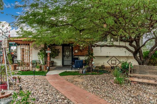 8010 E 18th Pl, Tucson, AZ, 85710-5816 | Card Image