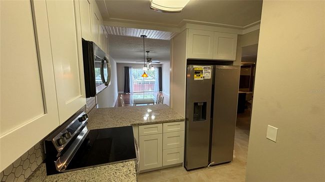 APT-210 - 2763 Woodgate Ln, Condo with 2 bedrooms, 2 bathrooms and null parking in SARASOTA FL | Image 5