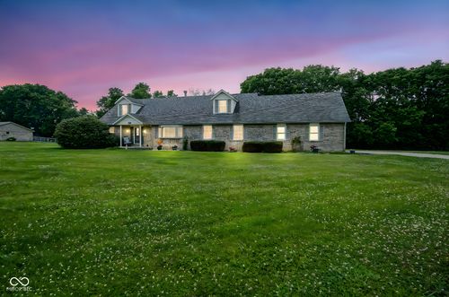 2133 Heather Rd, Anderson, IN, 46012-9636 | Card Image