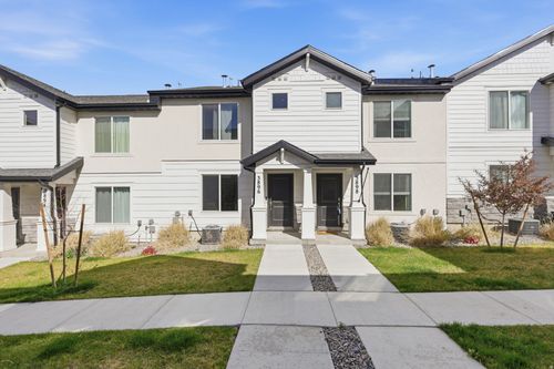 3898 S Silver Bank Dr, Magna, UT, 84044-2188 | Card Image