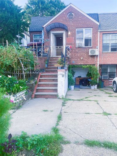 146-15 58th Avenue, House other with 3 bedrooms, 3 bathrooms and null parking in Flushing NY | Image 1