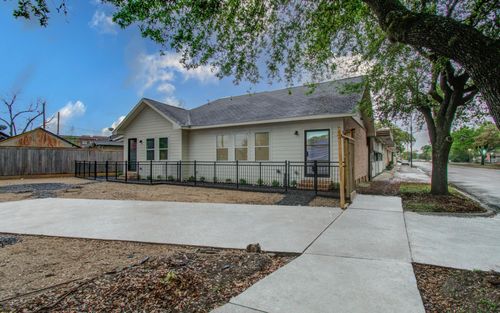 4006 Navigation Blvd, Houston, TX, 77003-1939 | Card Image