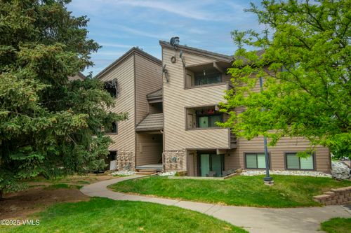 q302-1061 W Beaver Creek Blvd, Avon, CO, 81620-7459 | Card Image
