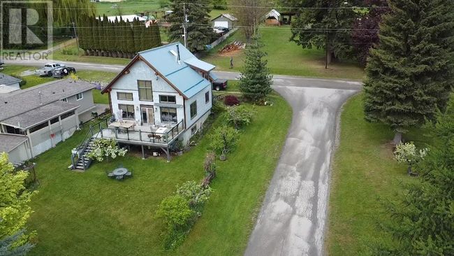130 8 Th St, House other with 2 bedrooms, 3 bathrooms and null parking in Kaslo BC | Image 73