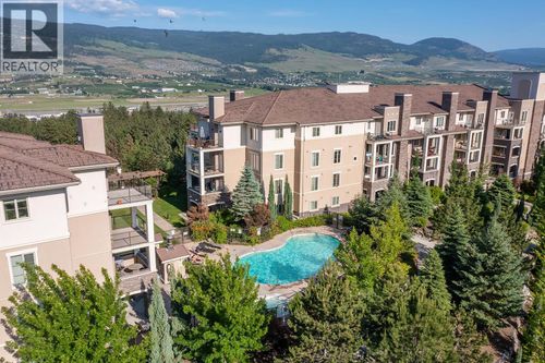 1617-1875 Country Club Dr, Kelowna, BC, V1V2W7 | Card Image