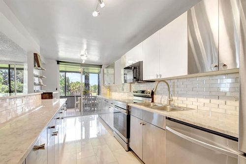 apt-304-4770 Fountains Dr S, Lake Worth, FL, 33467-5109 | Card Image