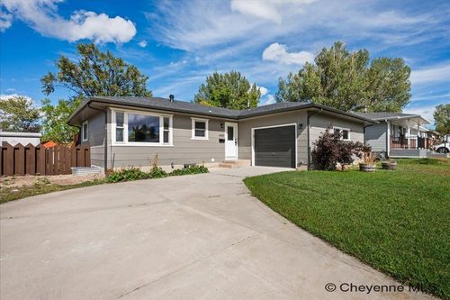 4310 E 7th St, Cheyenne, WY, 82001-6814 | Card Image