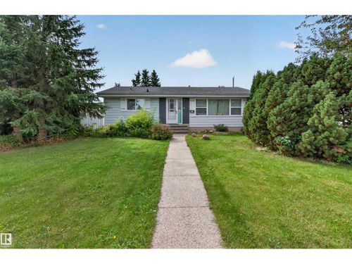 15711 84 Ave Nw, Edmonton, AB, T5R3Y2 | Card Image
