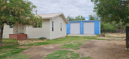 890 Stovall Ave, Bosque Farms, NM, 87068-9614 | Card Image