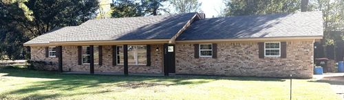 235 W Barfield St, Sour Lake, TX, 77659-5837 | Card Image