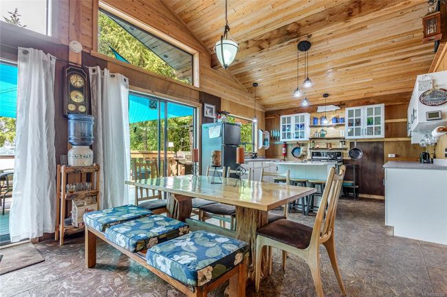 41072 Gold River Hwy, House other with 5 bedrooms, 1 bathrooms and 6 parking in Campbell River BC | Image 9
