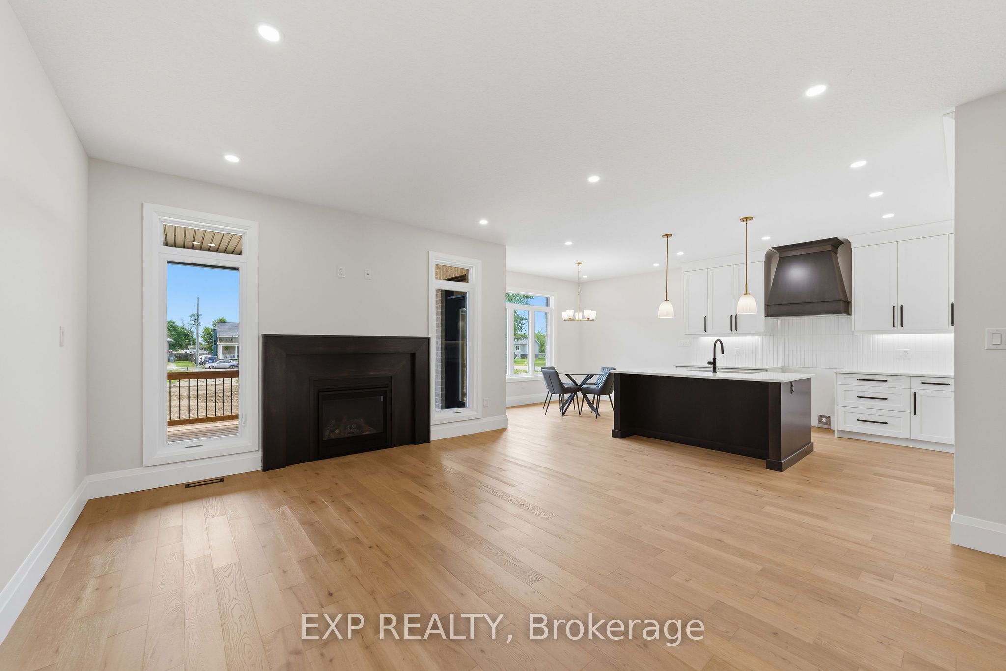 Residential in Warwick 4