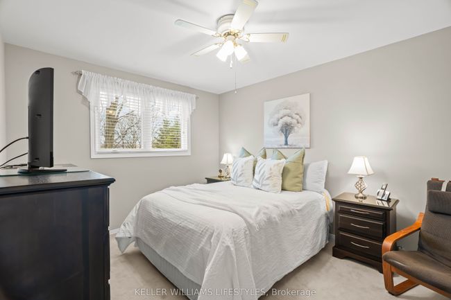 60 James St N, House other with 3 bedrooms, 2 bathrooms and 2 parking in Forest ON | Image 18