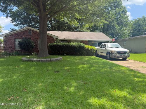 6670 Embassy Circle, Horn Lake, MS, 38637 | Card Image