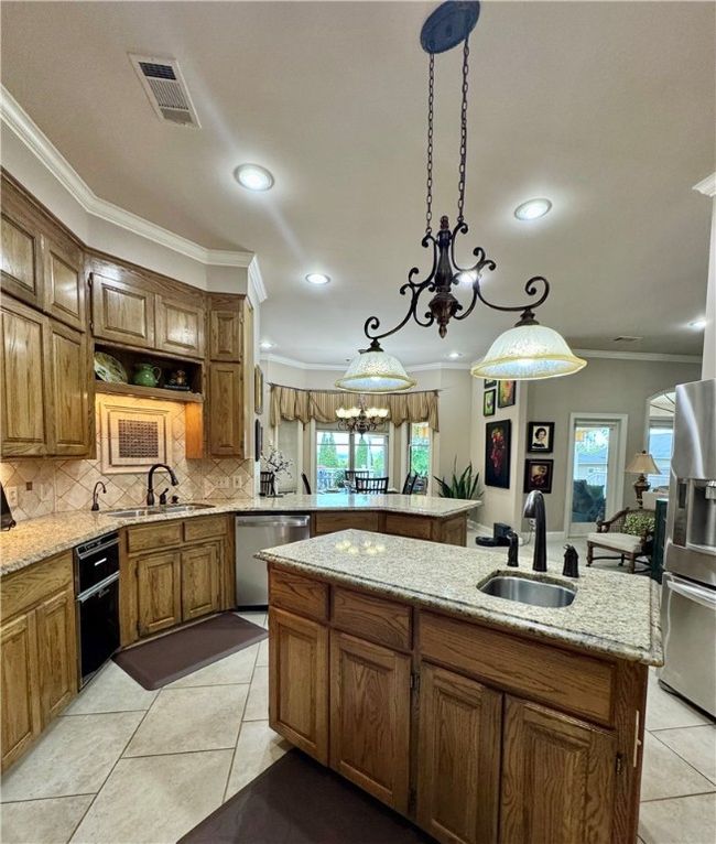 1420 Lands End Pt N, House other with 3 bedrooms, 3 bathrooms and null parking in Russellville AR | Image 7