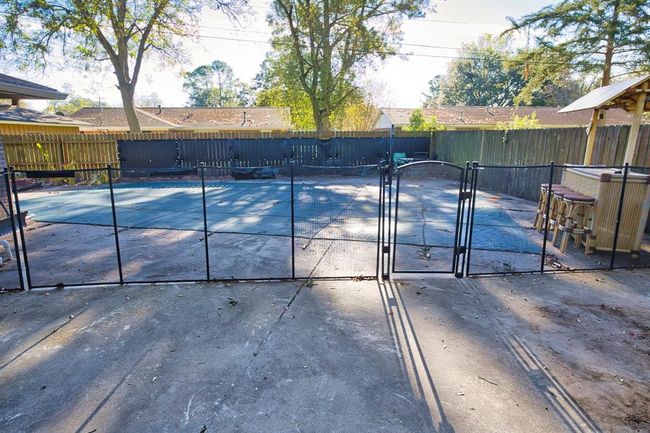 1303 Mac Dr, House other with 4 bedrooms, 2 bathrooms and 2 parking in Sweeny TX | Image 27