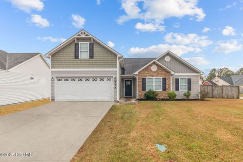 515 New Hanover Trl, Jacksonville, NC, 28546-4400 | Card Image