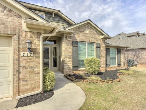 717 Havasu Drive, Norman, OK, 73071 | Card Image