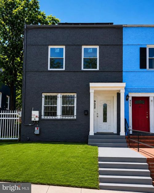 922 47th St Ne, WASHINGTON, DC, 20019-3722 | Card Image