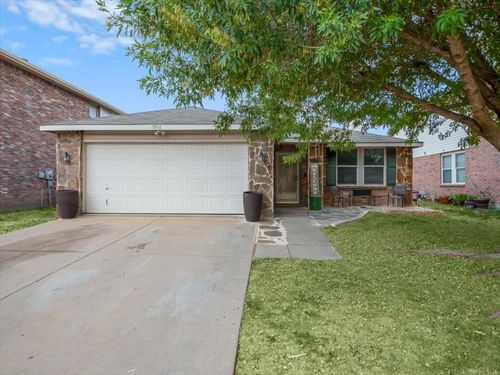 3916 Irish Setter Dr, Fort Worth, TX, 76123-2597 | Card Image