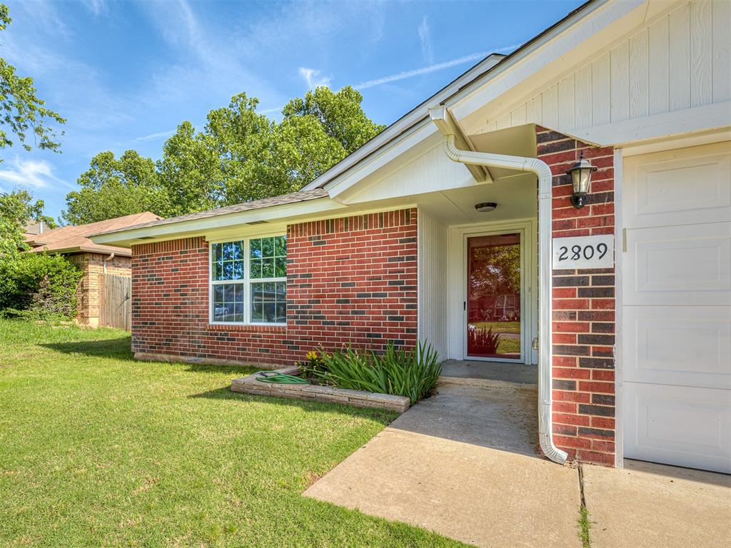 Dalewood Ter, Norman, OK 73071
