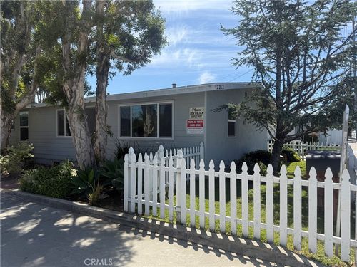 a-2212 Placentia Ave, Costa Mesa, CA, 92627 | Card Image