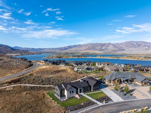 6188 E Hummingbird Pt, Huntsville, UT, 84317 | Card Image