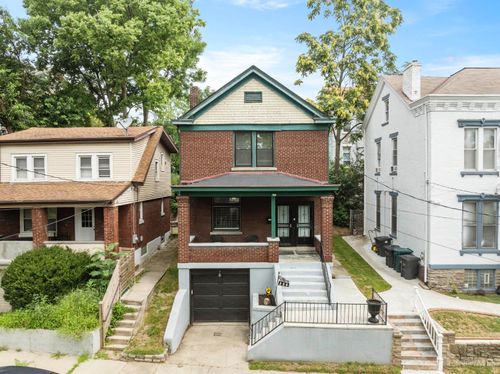 236 Gilman Ave, Cincinnati, OH, 45219 | Card Image