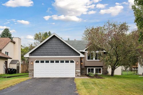 12528 Flintwood St Nw, Coon Rapids, MN, 55448-1556 | Card Image