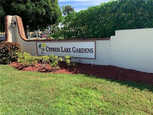 80 Mallard Ct, FORT MYERS, FL, 33919-5405 | Card Image