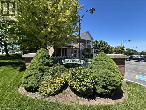72-2737 King St E, Hamilton, ON, L8G5H1 | Card Image