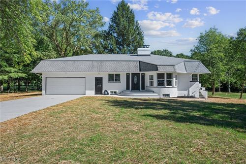 1599 Hillside Rd, Seven Hills, OH, 44131-4436 | Card Image