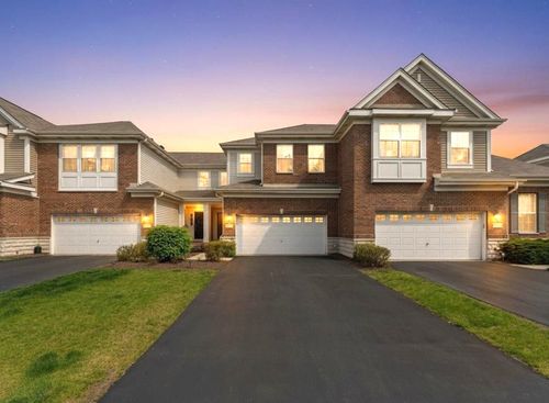 2715 Blakely Ln, Naperville, IL, 60540-1903 | Card Image