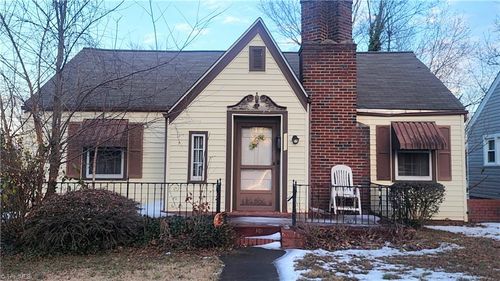 2527 Nw Druid Hills Dr, Winston-Salem, NC, 27105-5107 | Card Image