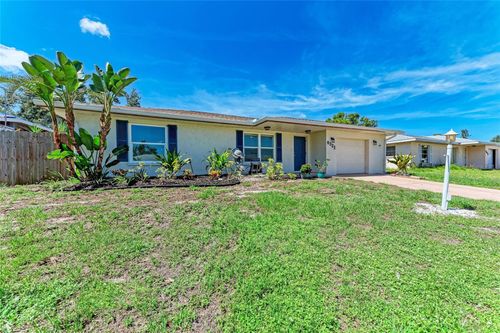 8321 43rd Ave W, BRADENTON, FL, 34209-6411 | Card Image