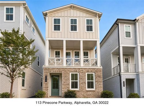 113 Pinecone Pkwy, Alpharetta, GA, 30022-8231 | Card Image