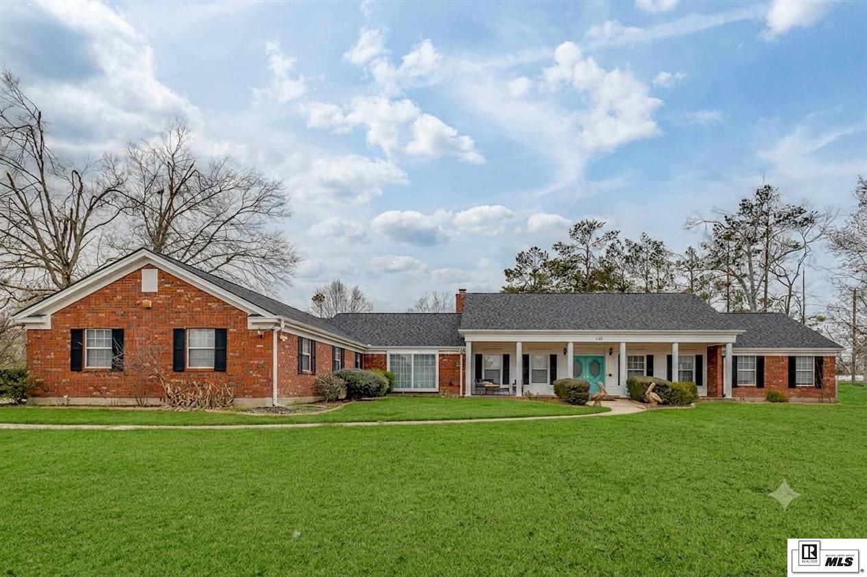 Residential in Calhoun