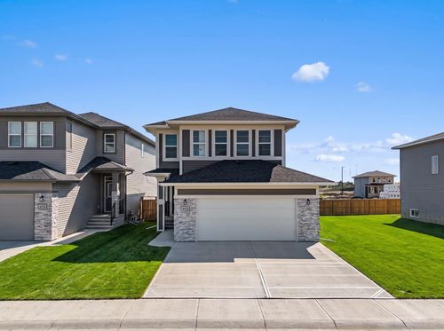 27 Chelsea Port Link, Chestermere, AB, T1X3H4 | Card Image