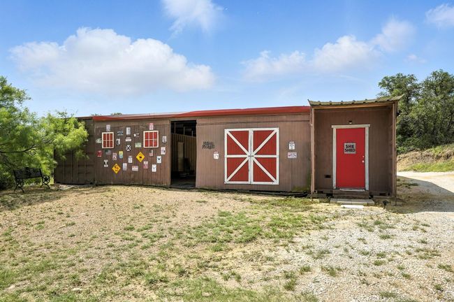 1105 S Commerce St, House other with 3 bedrooms, 2 bathrooms and null parking in Ranger TX | Image 33
