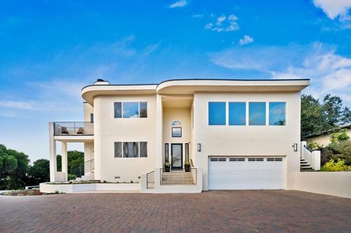 320 El Caminito Rd, Carmel Valley, CA, 93924 | Card Image